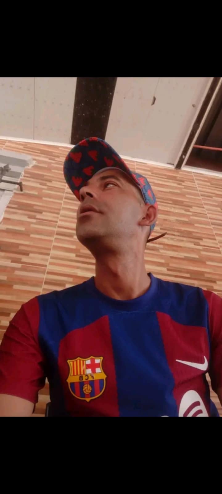Chikh Chawki_Vxf0Y