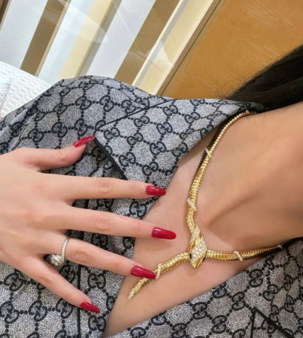 latifa bouguern_rQDcX